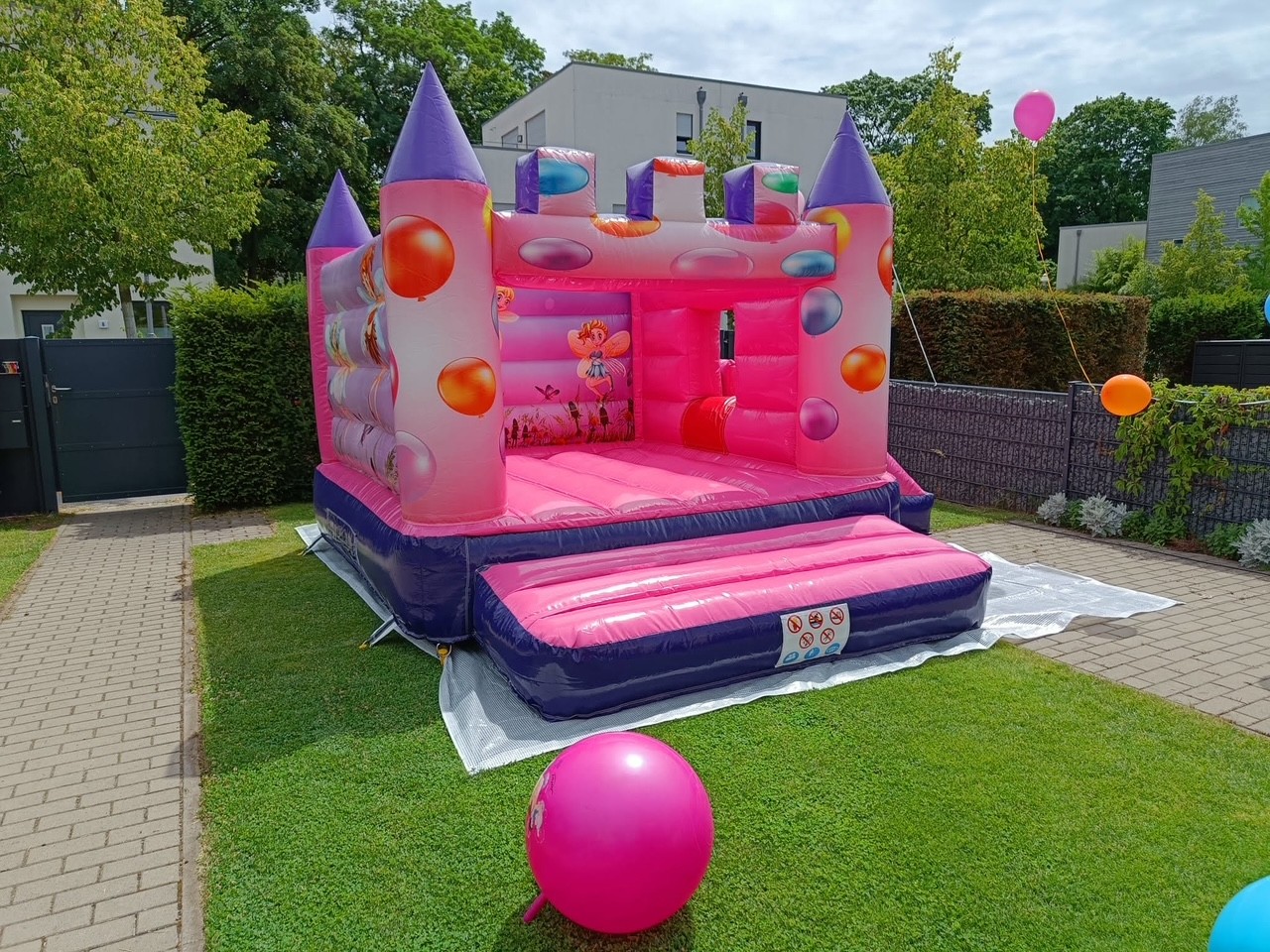Hüpfburg Feen-Traum mit kleiner Rutsche